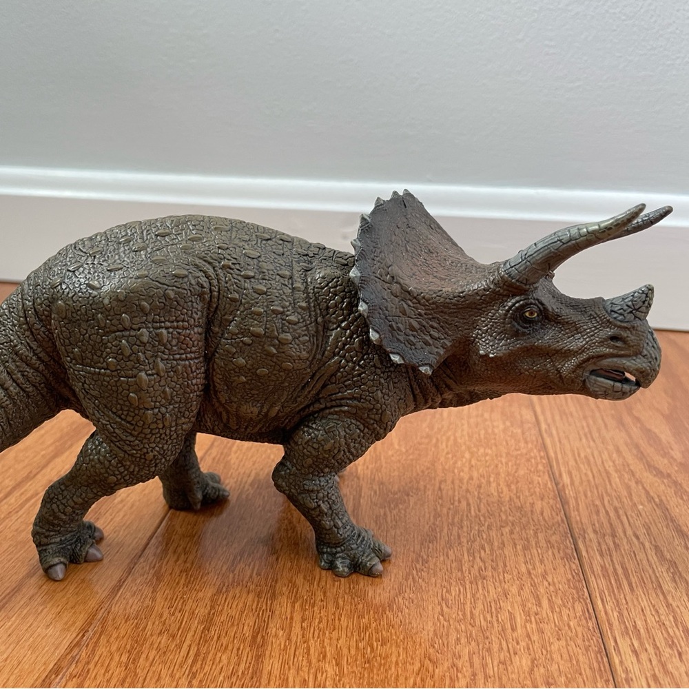 Papo Triceratops Dinosaur Figurine